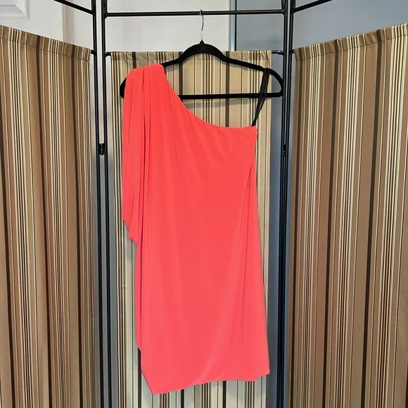 One shoulder jersey dress - Picture 4 of 13